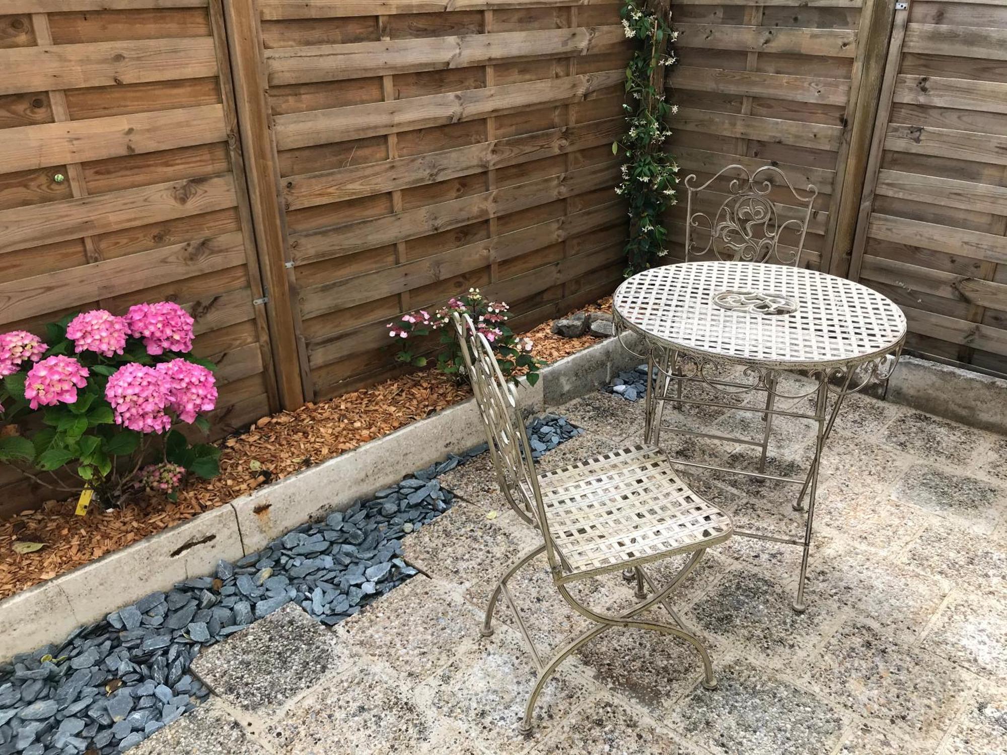 Appartement Et Terrasse Au Sein D'un Manoir Xviième Montauban-de-Bretagne